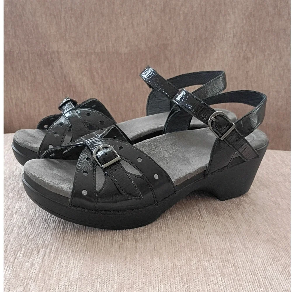 Dansko women Black Leather Sissy Wedge Sandal Platform Buckle Strap 39(US 8.5-9)